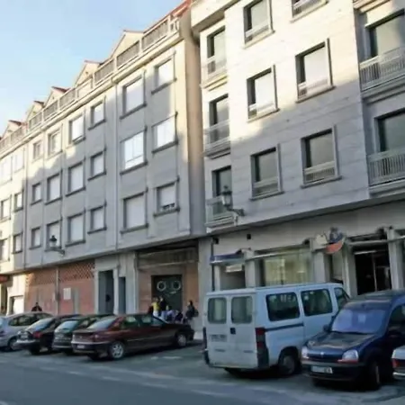 ホステル O Cruceiro *